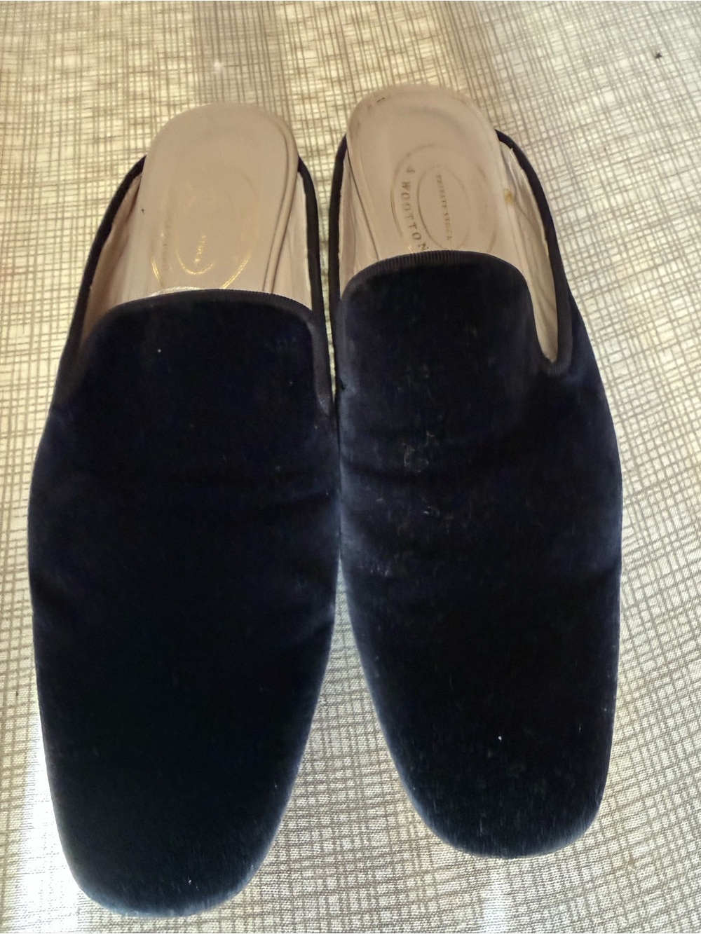 STUBBS & WOOTON Classic Black Velvet Women’s Loafers/Mules